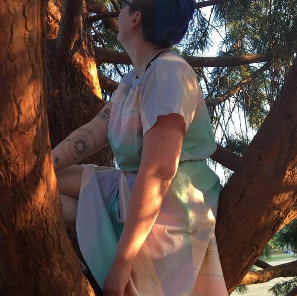 Meet your Posher, Tess - Picture 1 of 1